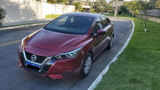 NISSAN VERSA 1.6 16V FLEX SENSE MANUAL NISSAN VERSA 1.6 16V FLEX SENSE MANUAL